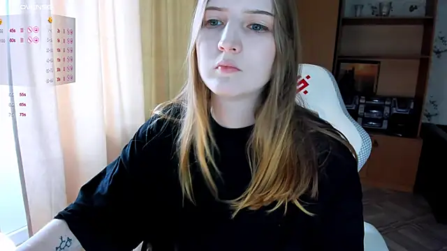 princessaalicc online show from October 22, 9:14 am