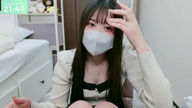 -SHIZUKU- online show from November 18, 12:50 pm