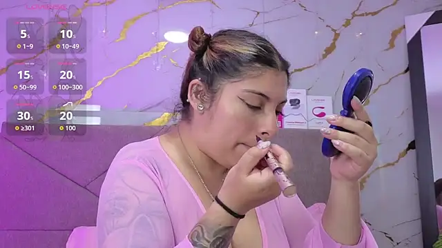 Merida Blossom  online show from April 23, 4:09 pm