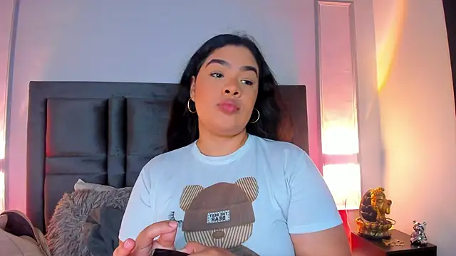 EmmaBecket2 online show from September 8, 8:08 pm