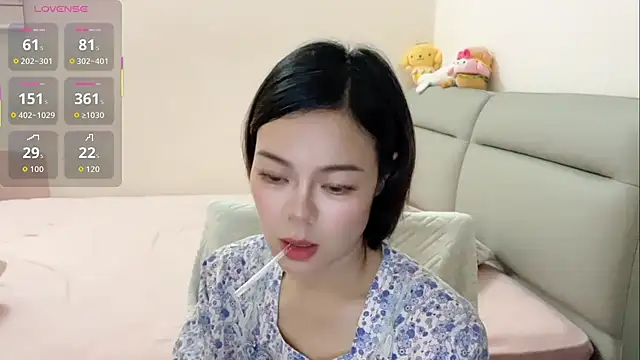 Linda-LL online show from May 13, 10:21 am