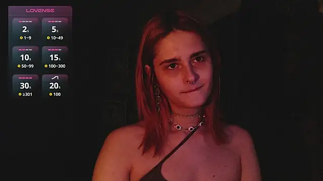 scarlettharrison09 online show from October 14, 4:31 pm