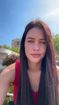 KikiWatson online show from April 30, 7:24 am
