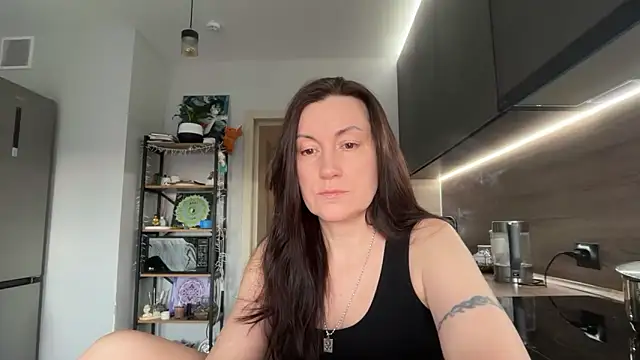 jainesummer online show from April 5, 1:32 pm