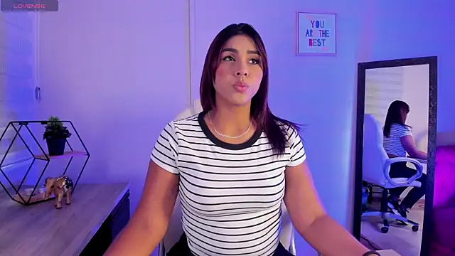  kylie  smith  online show from September 25, 6:06 pm