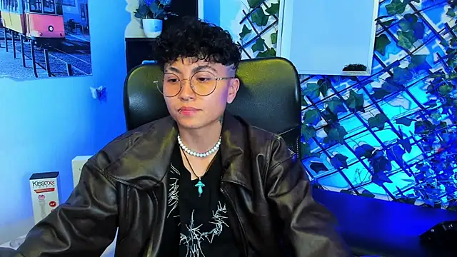 Im Mathias online show from April 26, 2:31 am