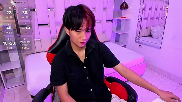 Eriol  online show from October 20, 11:35 am