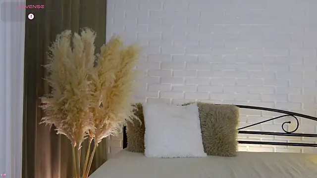  RiverLov online show from March 29, 9:25 pm