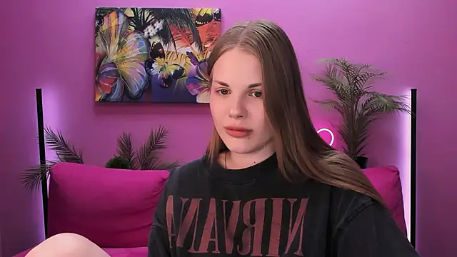 holy kitty online show from October 26, 8:15 pm