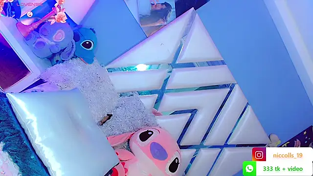 Niccolls Princess online show from November 18, 1:01 pm