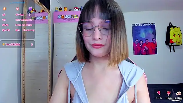Snapshot of Lucyy-hess chatting on September 17, 8:07 pm Lucyy-hess online show from September 17, 8:07 pm