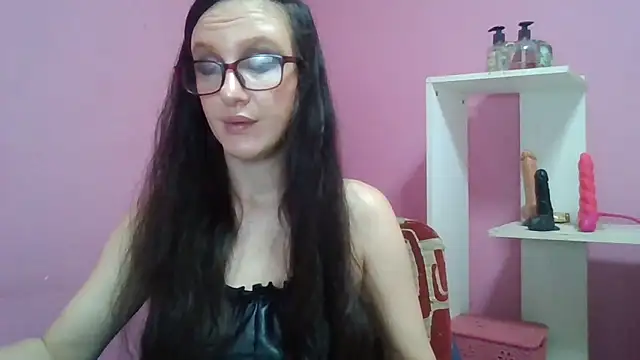LolaBoobs online show from May 14, 10:10 am