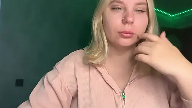 Thalia  Star online show from November 4, 5:34 am