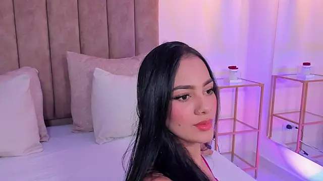mallie quinn online show from April 30, 1:38 pm