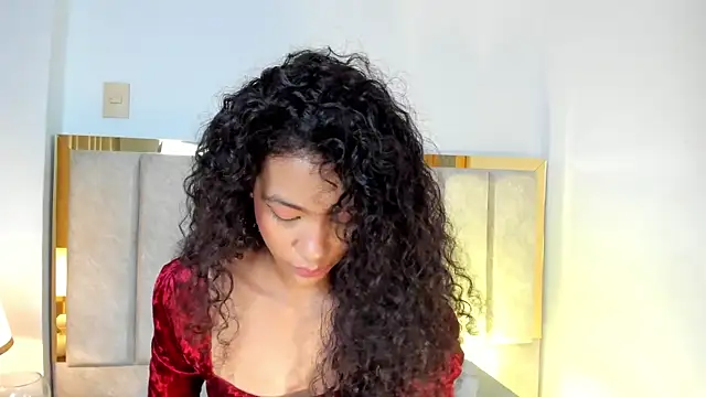 Snapshot of AntonellaHall_ chatting on September 20, 12:47 pm AntonellaHall online show from September 20, 12:47 pm
