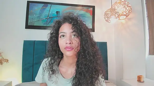 Snapshot of AntonellaHall_ chatting on September 27, 12:23 pm AntonellaHall online show from September 27, 12:23 pm