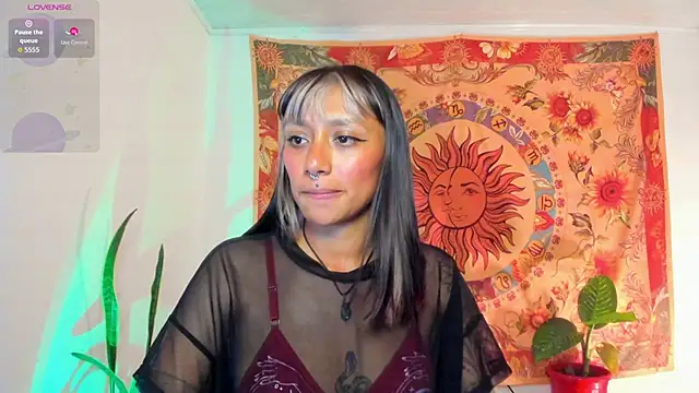 Demeter   online show from May 21, 1:25 am