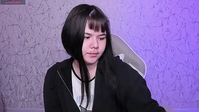 ClaireFaers  online show from June 1, 2:24 am