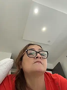 AntonellaAlondra4 online show from May 13, 6:46 pm