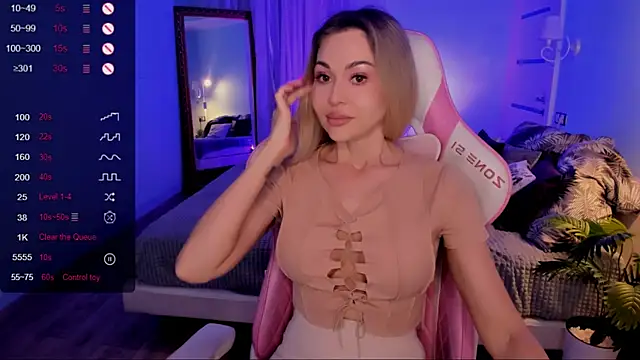 AdeleRoberts online show from May 22, 2:09 am
