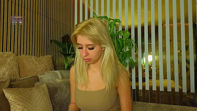 -Violetttttka online show from October 2, 9:31 pm