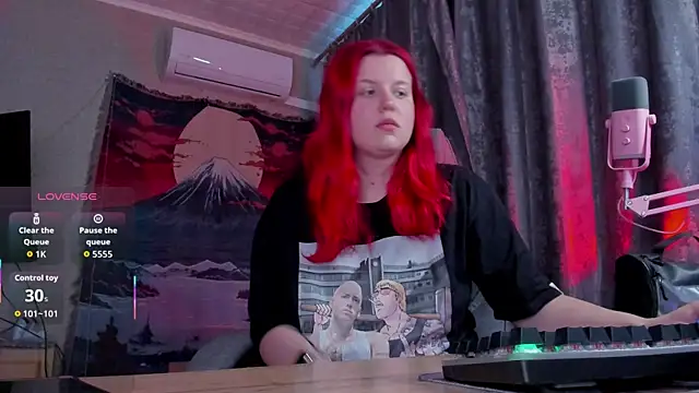 NielletaBlossom online show from May 20, 4:20 am