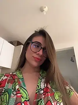 MariaIsabella8 online show from May 19, 9:44 pm