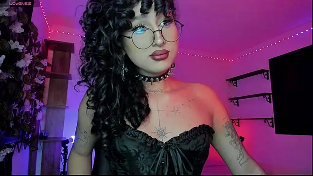 Heka Prudence online show from March 31, 2:55 am