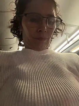 MireyaTorresGu online show from February 5, 2:25 am