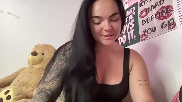 yorkshiregal online show from July 5, 5:13 am
