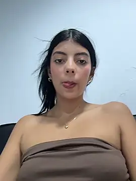 Baby Niels online show from March 11, 5:48 pm