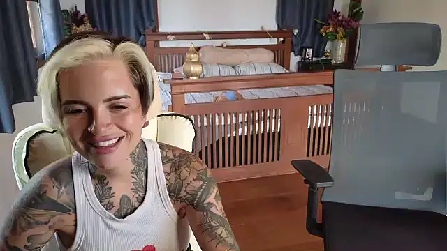 Alexandersonxo online show from March 6, 6:41 am