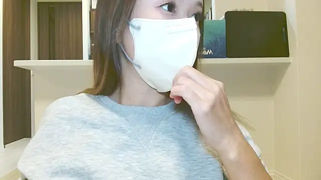  hina chan  online show from October 15, 2:30 pm