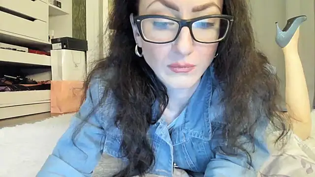 Baby Jewel online show from October 17, 11:13 am