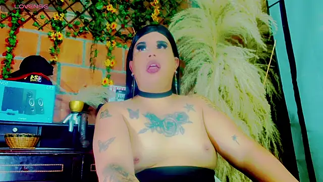 nauthyvalentina online show from July 10, 11:26 pm