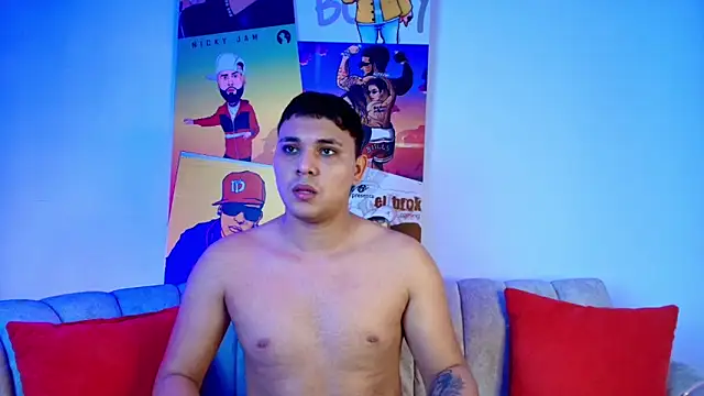 couple lovelyds online show from February 19, 8:51 pm