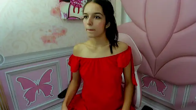 ariana  sweet  online show from December 17, 1:15 pm