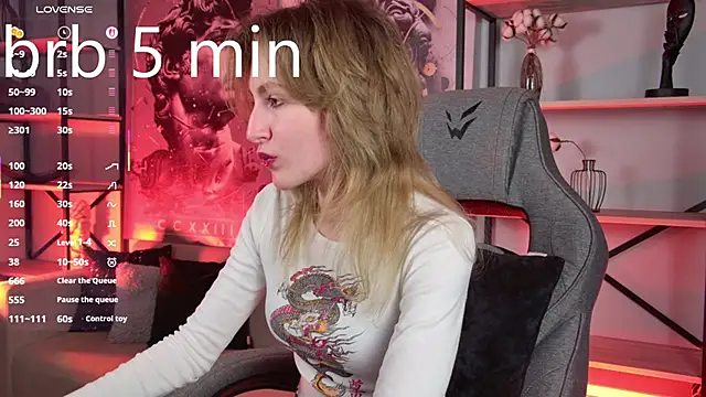 LuxRayi online show from December 2, 2:24 am