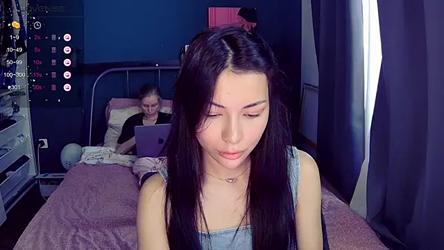 KatiKate online show from May 9, 3:58 pm