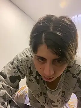 girl anni online show from November 16, 3:45 pm