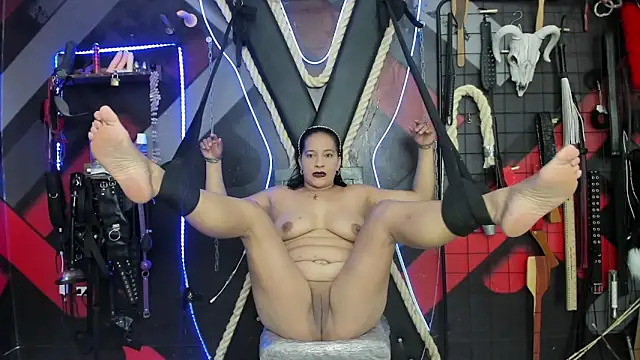 SUBMISSION BDSM online show from May 22, 1:31 pm