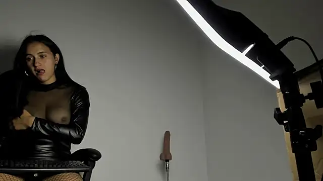 Evil sammy online show from May 17, 7:35 pm