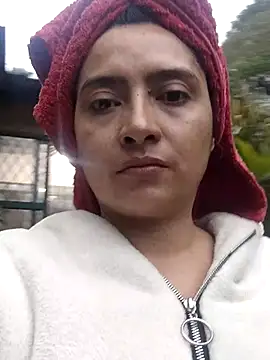 SarayMoorex  online show from October 26, 10:49 pm