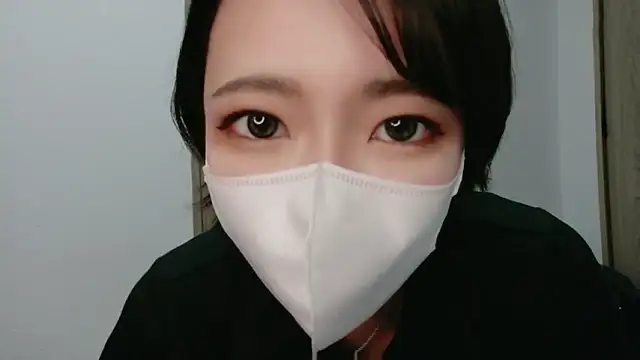 Rei 0180o online show from October 10, 3:28 pm