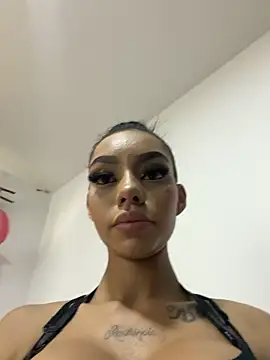Tiffanny online show from May 10, 2:19 pm