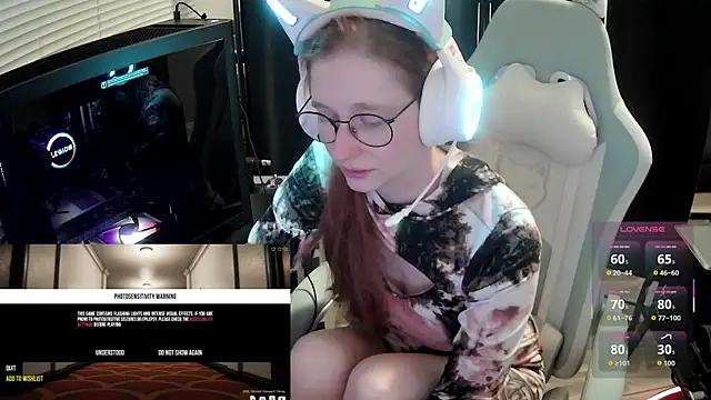 LilyFoxxx online show from May 3, 5:11 am