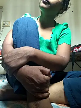 sexyindiangirl55 online show from April 21, 3:24 am