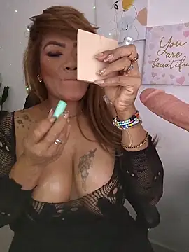 milf venus online show from March 21, 8:14 pm