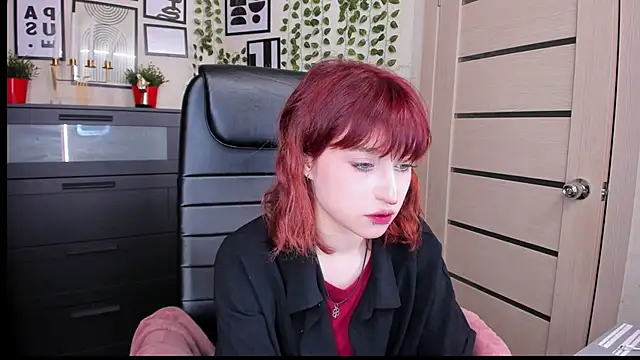 ElizaNik  online show from May 12, 11:22 pm