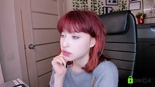ElizaNik  online show from May 15, 11:51 pm